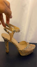 Load image into Gallery viewer, Designer Snakeskin Patterned High Heels Size 6