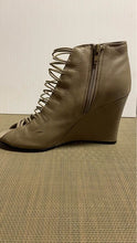 Load image into Gallery viewer, Designer Bootie Wedge Heels Size 6