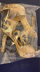 Designer Snakeskin Patterned High Heels Size 6