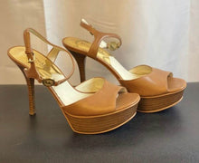 Load image into Gallery viewer, Designer High Heels - Size 6M